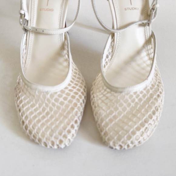 Black Suede Studio Millie 100 Mesh Heels 8.5 Ivory Crochet European Resort Chic - Picture 8 of 15